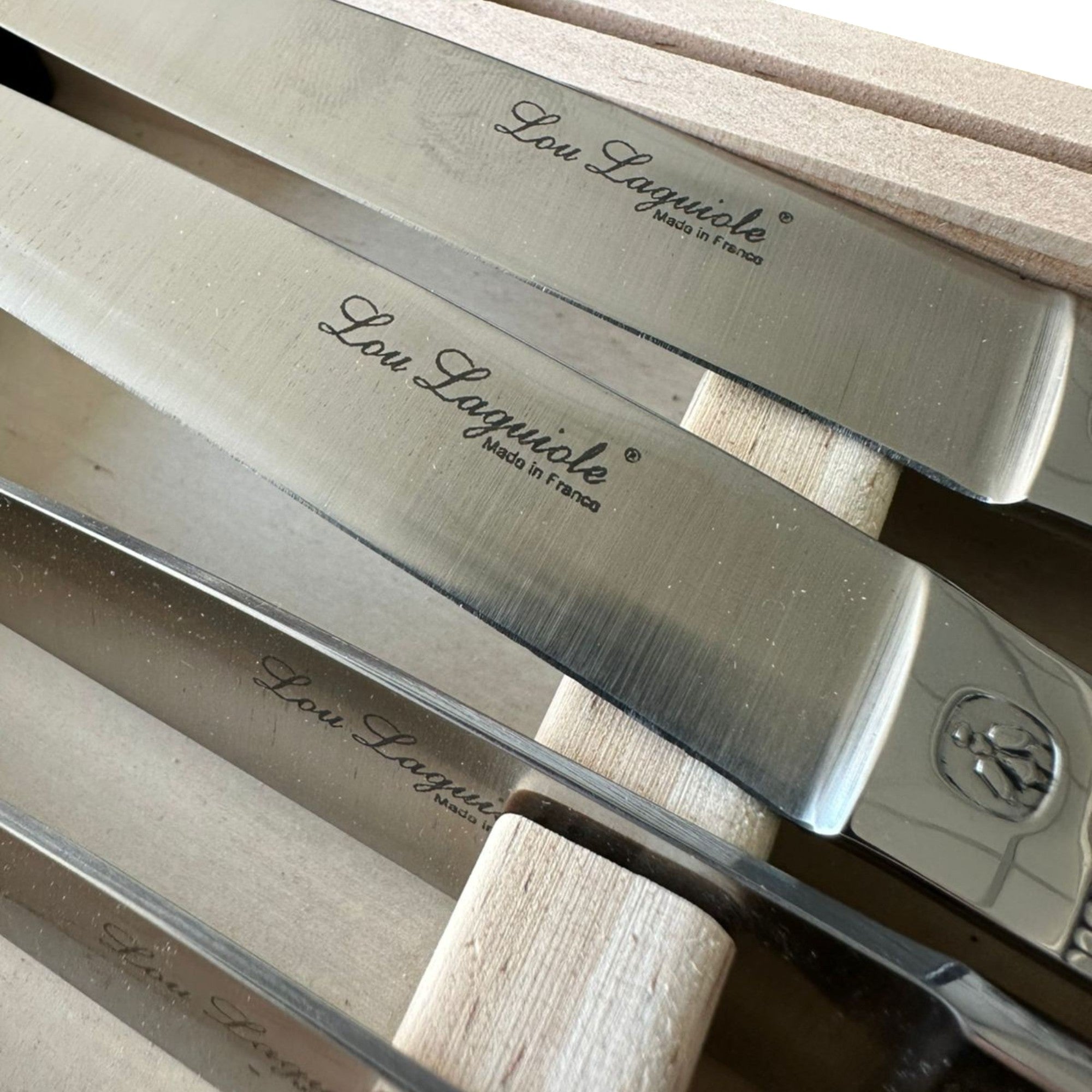 SET 4 CUCHILLOS CARNE ALPHONSE ECORCE LOU LAGUIOLE, CAJA MADERA🇫🇷