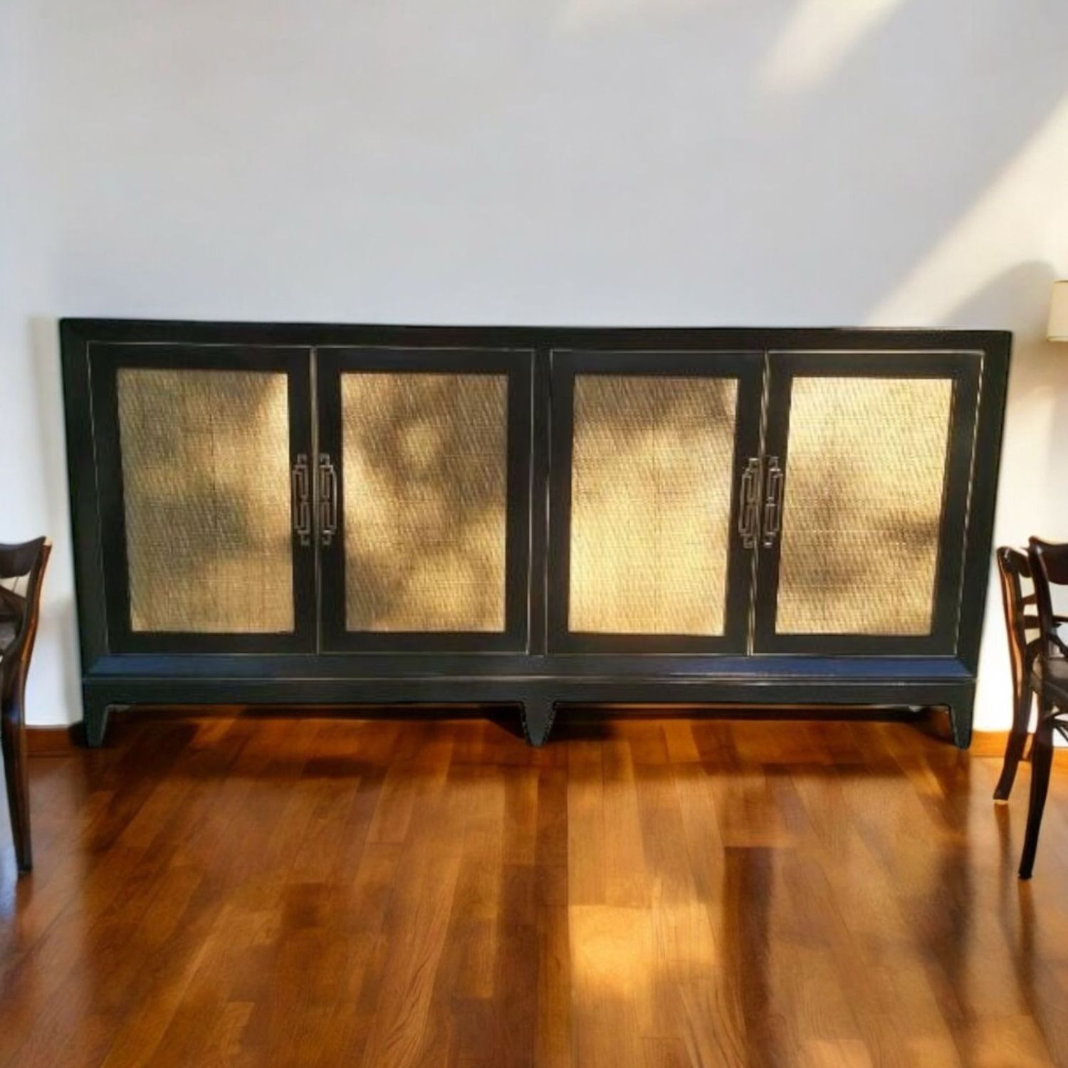BUFFET NEGRO CON PUERTAS RAFIA, 180x40x80 CM