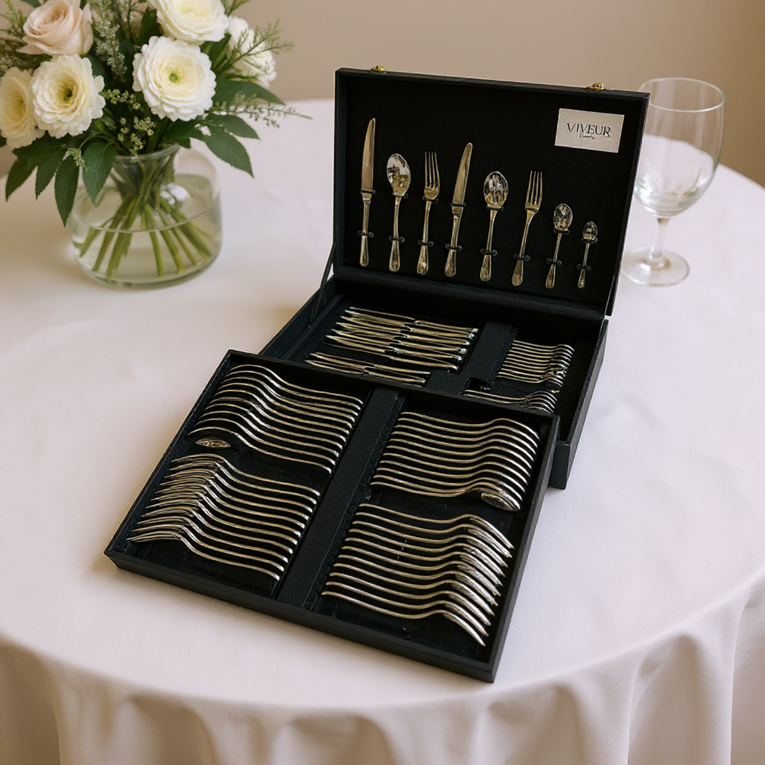 JUEGO CUCHILLERIA LOUVRE VIVEUR, 12 PERSONAS, 96 PZ