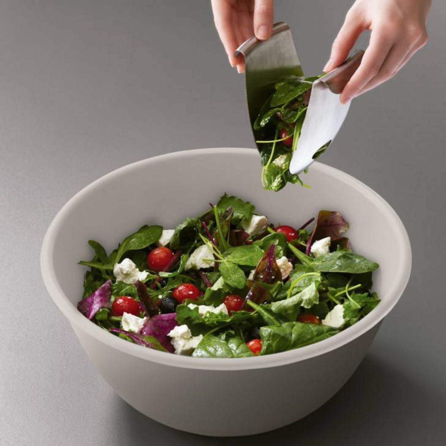 ENSALADERA CON PALETAS UNO JJ, 30x14 CM